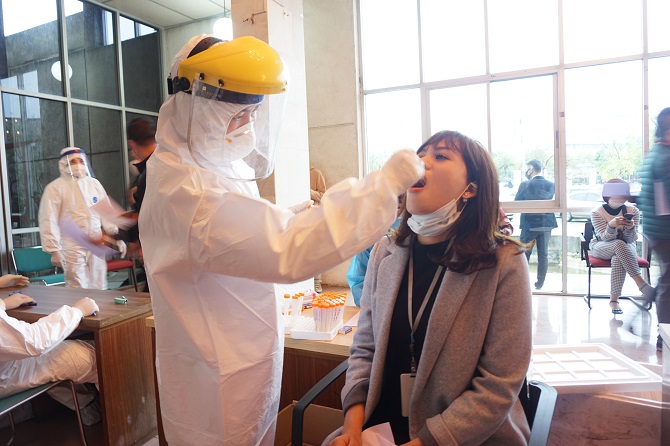 河内市对来自疫区的对象进行检测